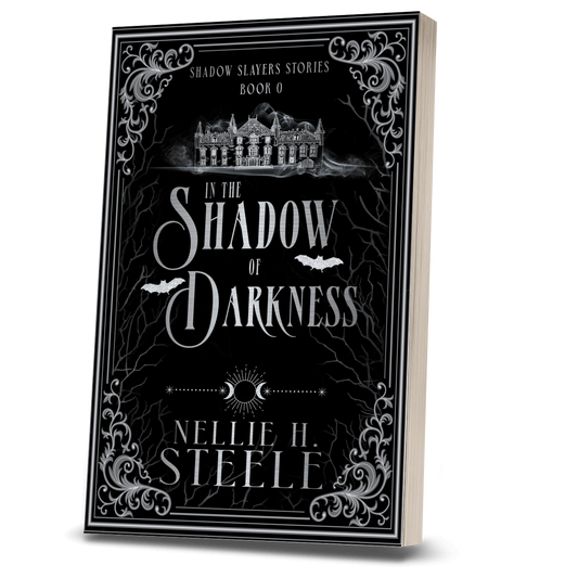 IN THE SHADOW OF DARKNESS (PAPERBACK)